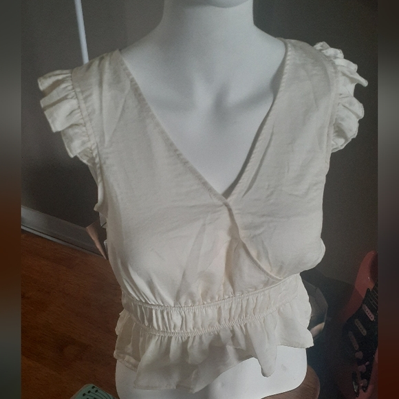 Pink Rose Lightweight Top - Picture 1 of 4